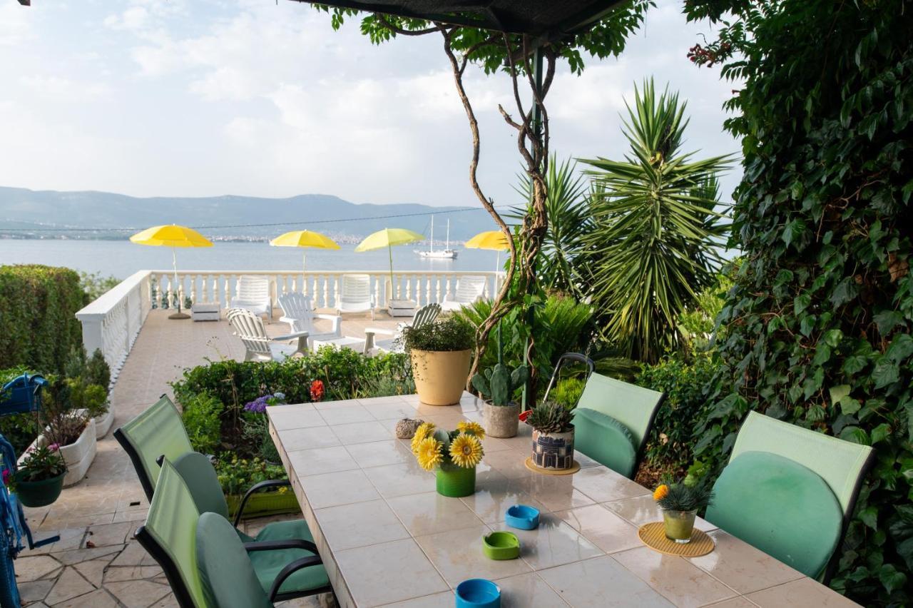 Villa Fjaba - By The Sea - With The Big Terraces & Great Sea View Trogir Bagian luar foto